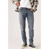 Levi's 512 slim tapered jeans shrouded in mystery