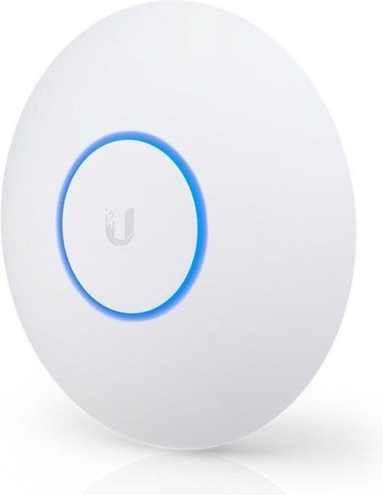 Ubiquiti UniFi AC SHD - Access Point - Dual Band - 2600 Mbps - White