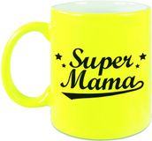 Bellatio Decorations Bol Super mama tekst cadeau mok / beker - neon geel - 330 ml - Moederdag / verjaardag