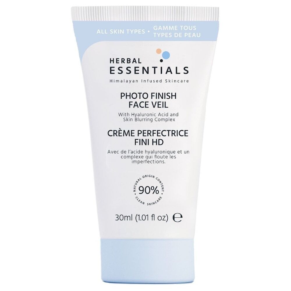 Herbal Essentials Photo Finish Face Veil With Hyaluronic Acid and Skin Blurring Complex 30