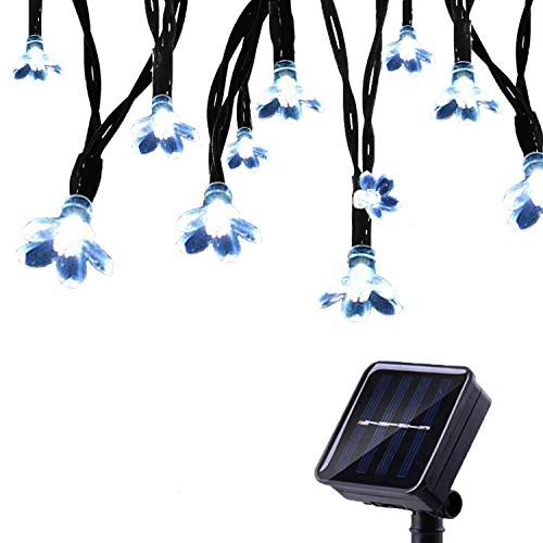 Tuokay Tuinverlichting op Zonne-energie, Kerstverlichting Buiten met bloemen, Waterdichte 7m 50 LED 8 Modi, Decoratieve Lichtslingers voor Tuinhuisje Terras Gazon Bruiloftsornament (Wit)