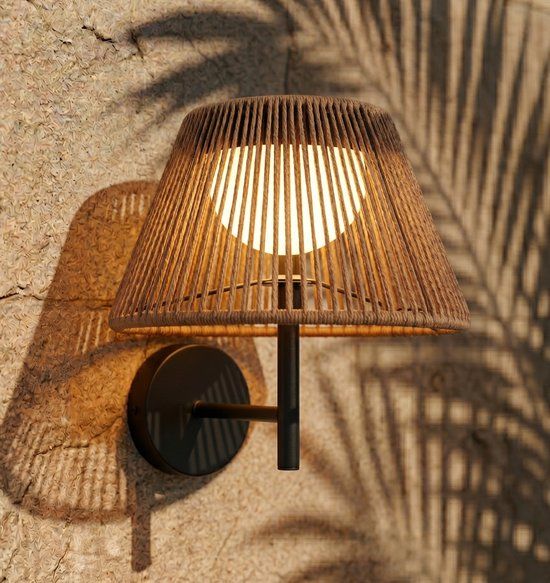 ZOLUNA Ayla Solar Wandlamp Buiten met Afstandsbediening - 400 Lumen - USB Oplaadbaar - Warm Wit Licht - IP44