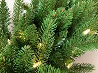 National Tree Company Verlichte kerstkrans "Grande Fir" - groen - Ø 91 cm - 150 warm witte ledlampjes