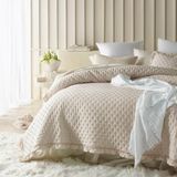 Room99 Gewatteerde sprei Molly 220x240 cm crème
