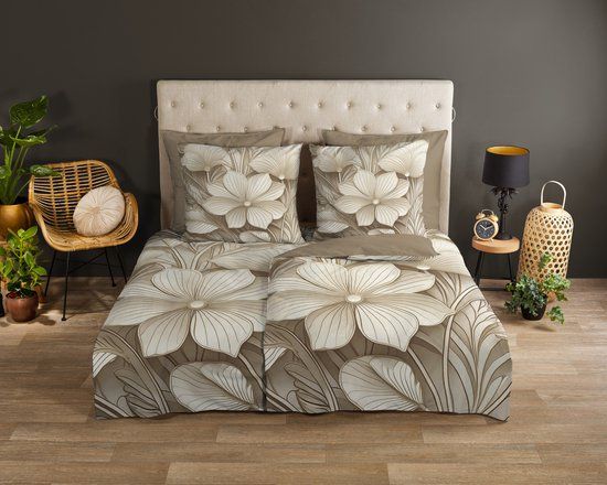 Good Morning dekbedovertrek bloemen - 1 persoons 140x200/220 cm - Zand - 100% Katoen renforce