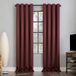 Sun Zero Nordic 2-Pack Theater Grade Geluidsreducerende Extreme 100% Verduisterende Doorvoertule Gordijn Paneel Paar, 52" x 54, Wijnrood