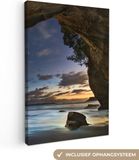 OneMillionCanvasses Canvas schilderij Grot - Water - Lucht - Stenen - 60x90 cm