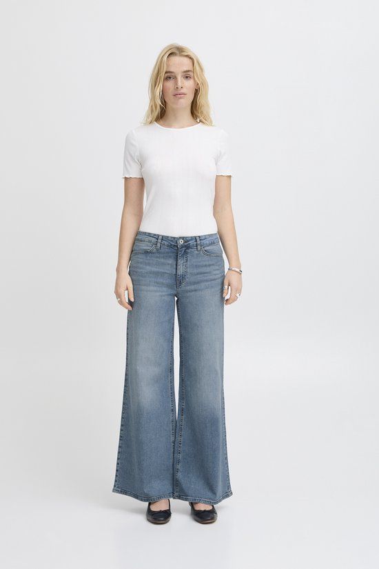 ICHI IHTWIGGY WIDE Dames Relaxed fit jeans Light blue