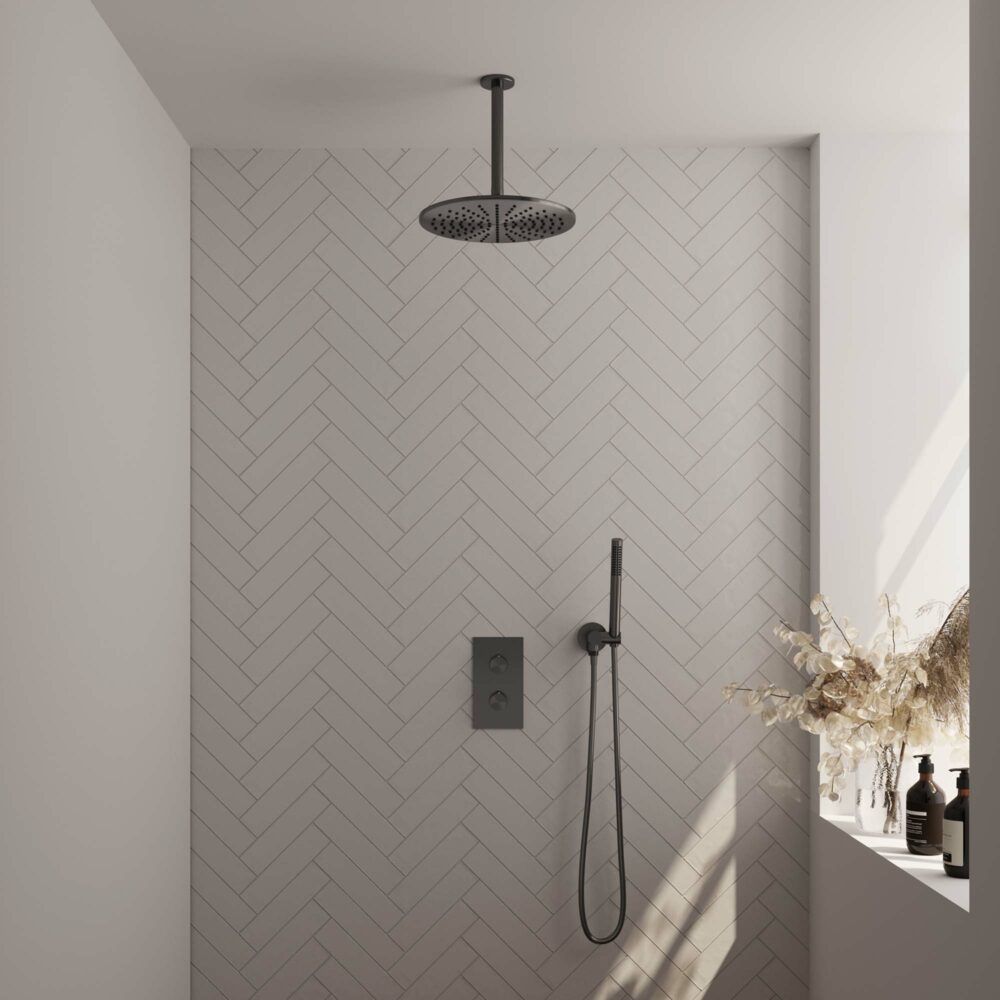 Brauer Gunmetal Carving thermostatische inbouw regendoucheset met 2-weg omstel 20cm plafondarm met 30cm ronde hoofddouche 1 stand staafhanddouche 150cm gladde doucheslang met aansluitbocht en handdouchehouder Gunmetal geborsteld PVD 5-GM-126