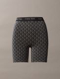 Calvin Klein Underwear Culotte Femme 1 pièce(s) Femmes 19163 Seamless Emblem / Pale Liquid G Logo 40% Élasthanne, 38% Coton, 22% Polyamide Lavage en machine 30 °C Large ceinture Adultes Non Coupe droite Non Bande élastique, Doublé, Sans couture Jambes courtes L L Taille normale Tailles standard Élasthanne Coton Polyamide LV00QF8488 40 % 38 % 22 % Automne/Hiver 2025 Taille haute Sous-vêtements Short Sans fermeture avant