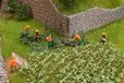 Faller - 1/87 BOSARBEIDERS MET MODERN MATERIEEL