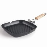 Lacor - 25144 - grillpan SUA van gegroefd aluminium, 100% PFOA-vrij, tweelaags, inklapbare handgreep van eiken, volledige inductie, geschikt voor inductie, 24 x 24 x 3,7 cm, zwart