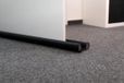Schellenberg 66227 Tochtstrip voor deuren, max. 95 cm breed, spleet max. 3,5 cm hoog, kan worden ingekort.