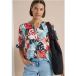 Blouse à manches courtes et col fendu