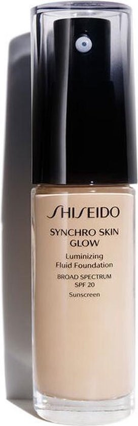 Shiseido Synchro Skin Glow Luminizing Fluid Foundation 30 ml