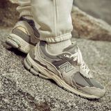 New Balance 2002R Protection Pack - Sneakers - Unisex - Rain Cloud