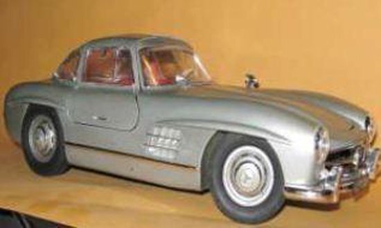 Italeri MERCEDES-BENZ 300 SL GULLWING Montagekit Klassieke auto modelbouw 1:16