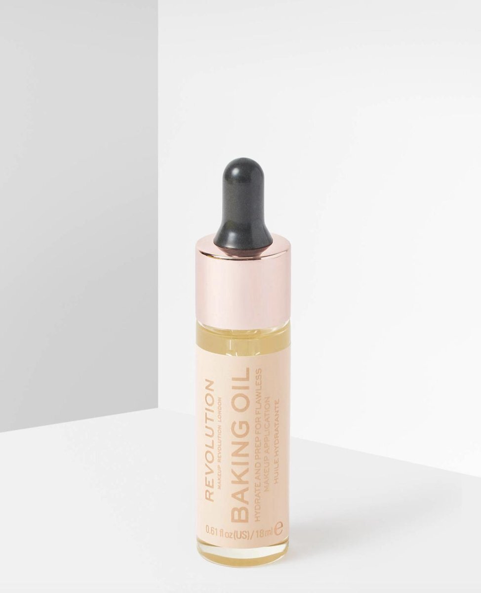 Makeup Revolution Baking Oil- Hydrate & Prep For Flawless Makeup Application