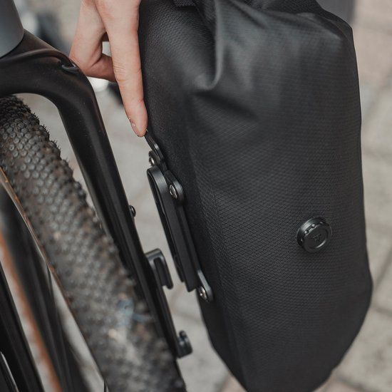Topeak QR Drybag bolt-on 5.8L zwart