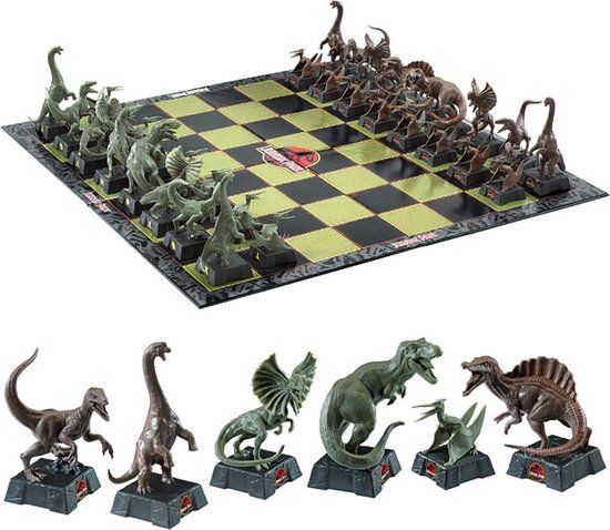 The Noble Collection Jurassic Park Chess Game