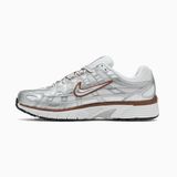 NIKE P-6000 Damessneakers