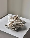 Meraki Handdoek True Broken white Black 100x50cm - 2 pieces