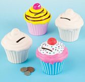 Baker Ross Cupcake spaarpotten van keramiek (2 stuks)