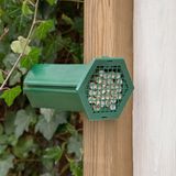 C J Wildlife Insectenhotel – bijenhotel insectenhuis – plastic groen – tuin insectenbescherming