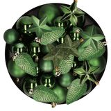 Decoris Kerstversiering kunststof kerstballen/hangers donkergroen 6-8-10 cm pakket van 62x stuks - Kerstboomversiering