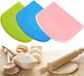 Unyqoos® Set de trois racloirs à pâte flexibles