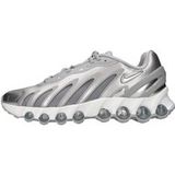 NIKE W Air Max DN8 Damessneakers, Wolf Grey Metallic Zilver Off White, 40.5 EU