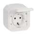 LEGRAND, Plexo New 069770L Schuko standaard wandcontactdoos met klapdeksel, contactbescherming, steekklemmen, 16 A, 250 V, IP44 - IK07, wit