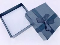 Merkloos / Sans marque Dragon Euro Trade Bv Sieradendoosje met strik - 2x - zwart - 9 x 9 cm