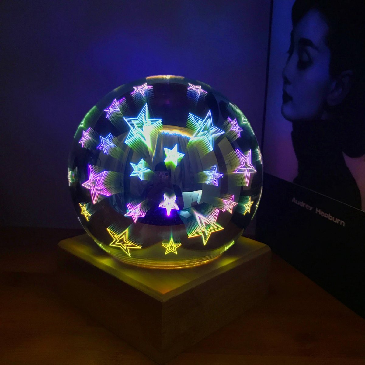 Apeirom Lamp Apeirom Full of Stars 18cm Lichtbol - Sfeervol - Multi-colour - Stars - LED - USB - Nachtlamp
