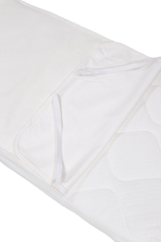 MamaLoes Wit Jersey 40 x 80 cm Waterproof Matrasbeschermer met elastieken