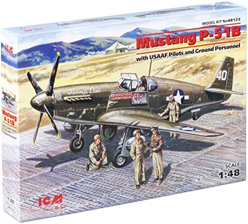 Easy Model ICM ICM48125 1:48-Mustang P-51B w/USAAF Pilots/grondpersoneel