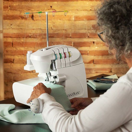 Cecotec BelleCouture OverLock naaimachine
