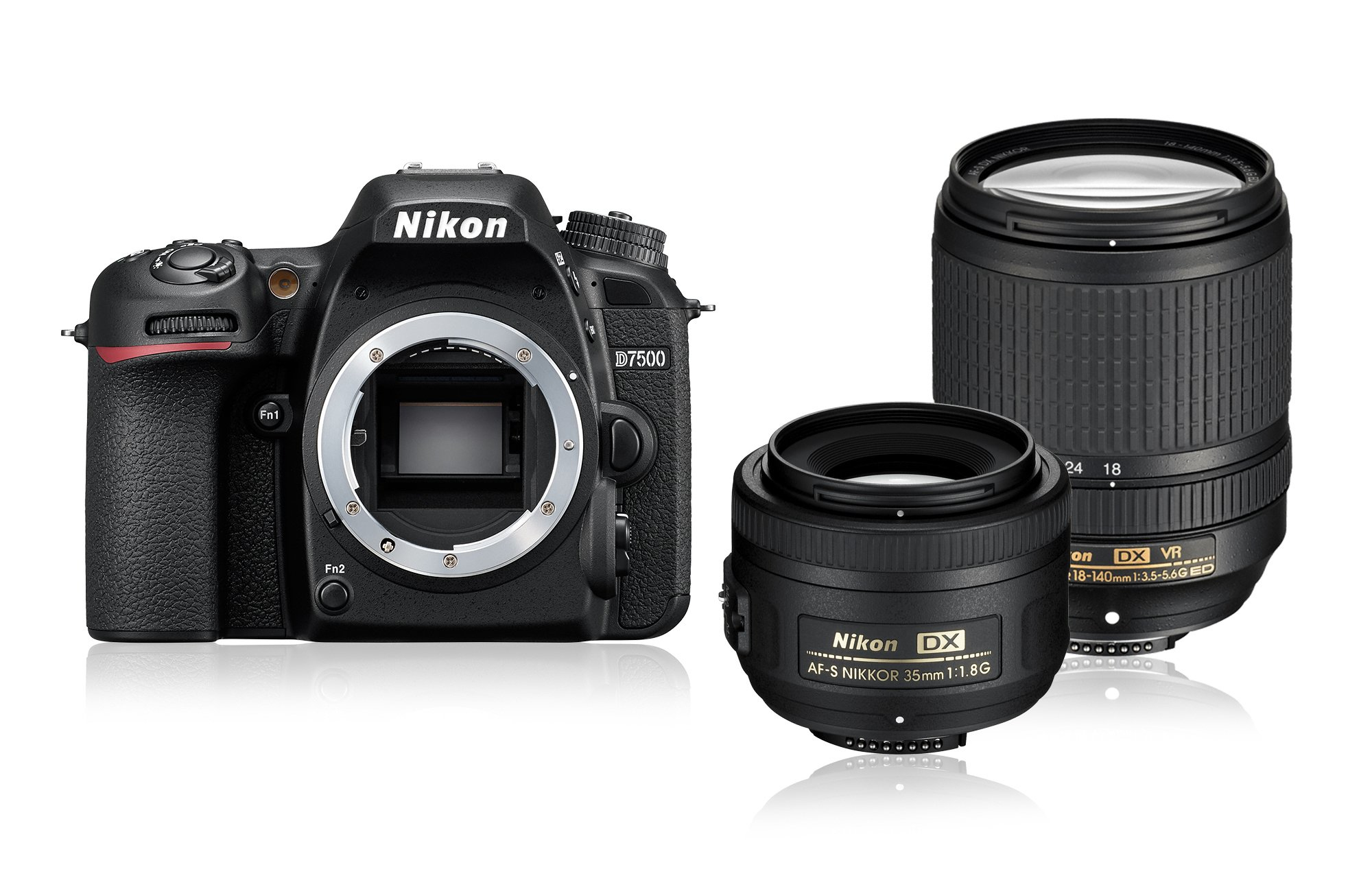 Nikon D7500 + AF-S 18-140 VR + 35mm DX