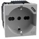 BTICINO MatixGO JG4140A16USB Italiaans Schuko-stopcontact P40 + USB-oplader type C, Quick Charge, stopcontact met beschermde honingraats, compatibel met Italiaanse/geaarde stekkers, 2 modules, grijs