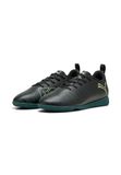 PUMA Future 8 Play It Jr Voetbalschoenen, uniseks, kinderen, Puma Zwart sprankelend licht groen veld, 34 EU