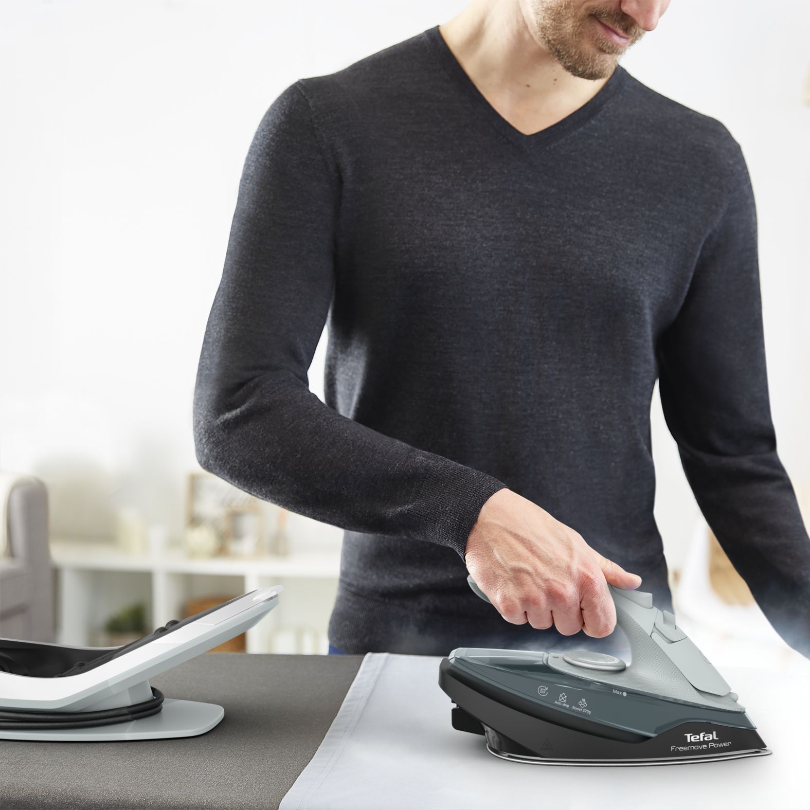 Tefal Freemove Power FV6670E0 - Draadloos stoomstrijkijzer - Zwart/Blauw/Grijs