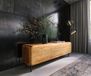 Shavani Meuble TV 175 cm Acacia naturel 2 portes 2 tiroirs Pieds ronds Métal Noir