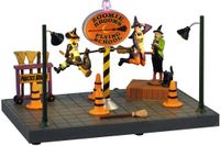 Lemax Spooky Town - Zoomie Brooms Flying School - Met Beweging