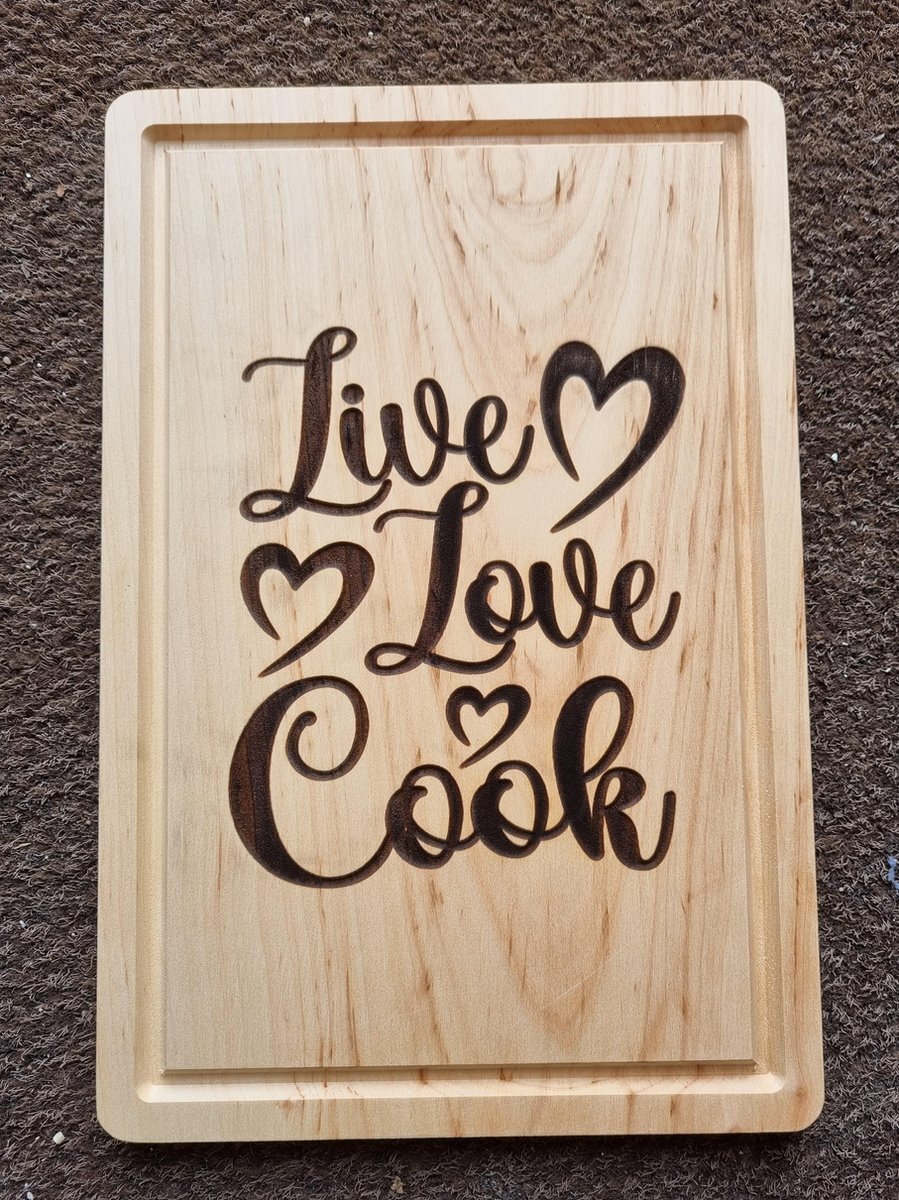 Lbm Houten snijplank Live Love Cook - koken - grillen - snijplank - kookplank - keukenplank - gegraveerd