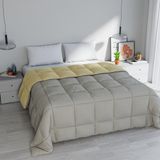 Italian Bed Linen ELEGANT Winter Quilt, Lichtgrijs/Crème, 260x260cm