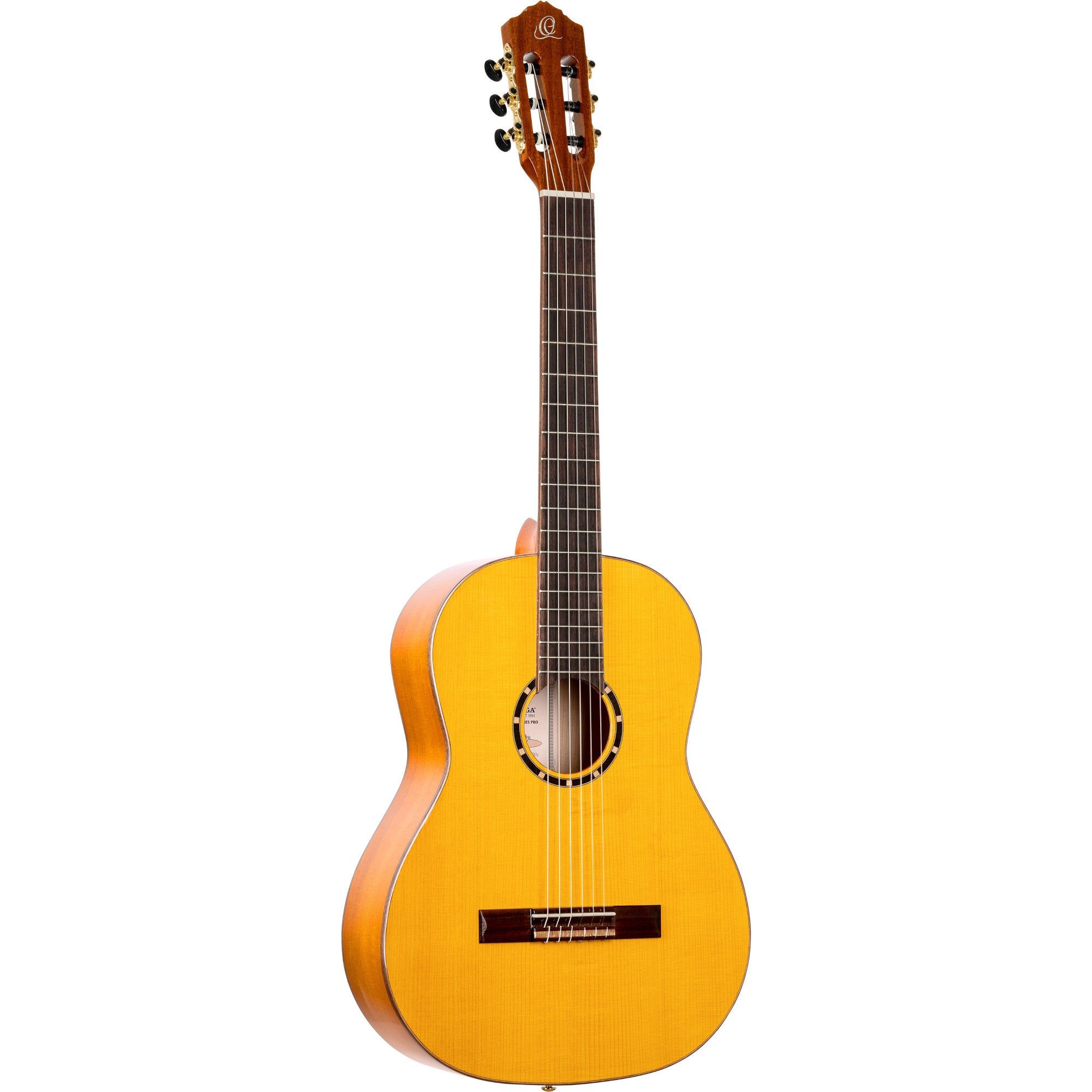 Ortega Family Series Pro R170F - Klassieke gitaar met gigbag