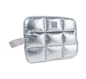 Fresh 'n Rebel Coze Note+ - Puffy Laptophoes 15-16 inch - Laptop Sleeve voor MacBook Air/Pro & Notebooks - Extra Ritsvak - Stoot- en Krasbescherming - Liquid Silver