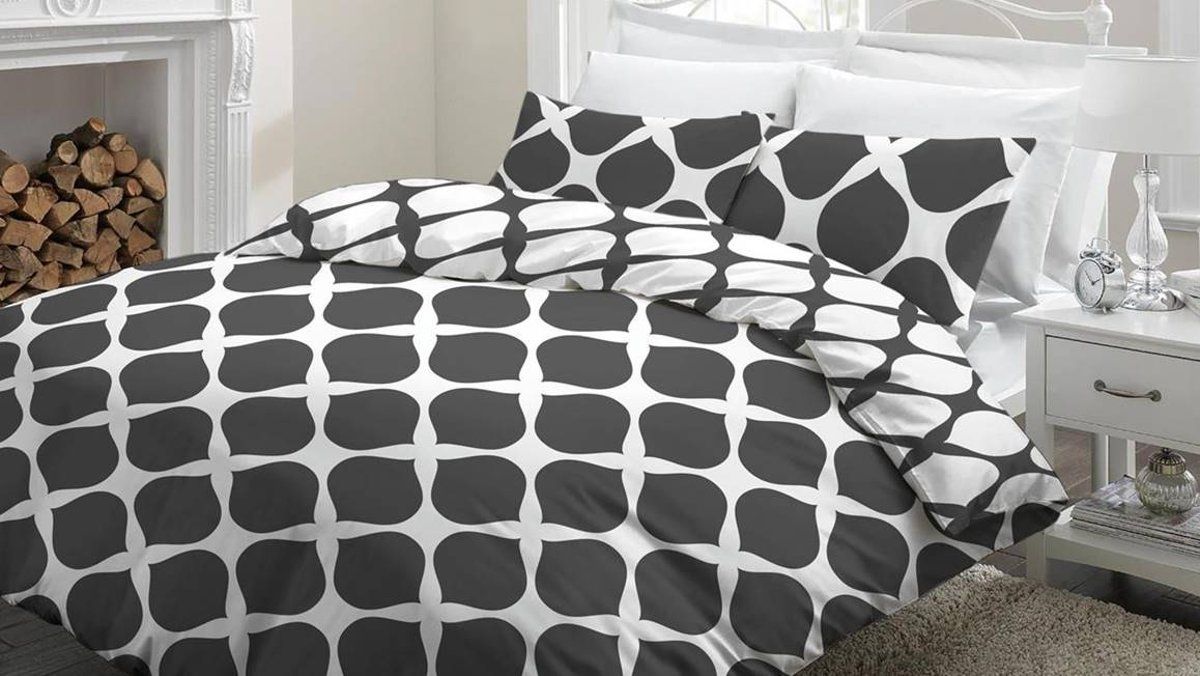 Snoozing Mia - Dekbedovertrek - Tweepersoons - 200x200/220 cm + 2 kussenslopen 65x65 cm - Anthracite