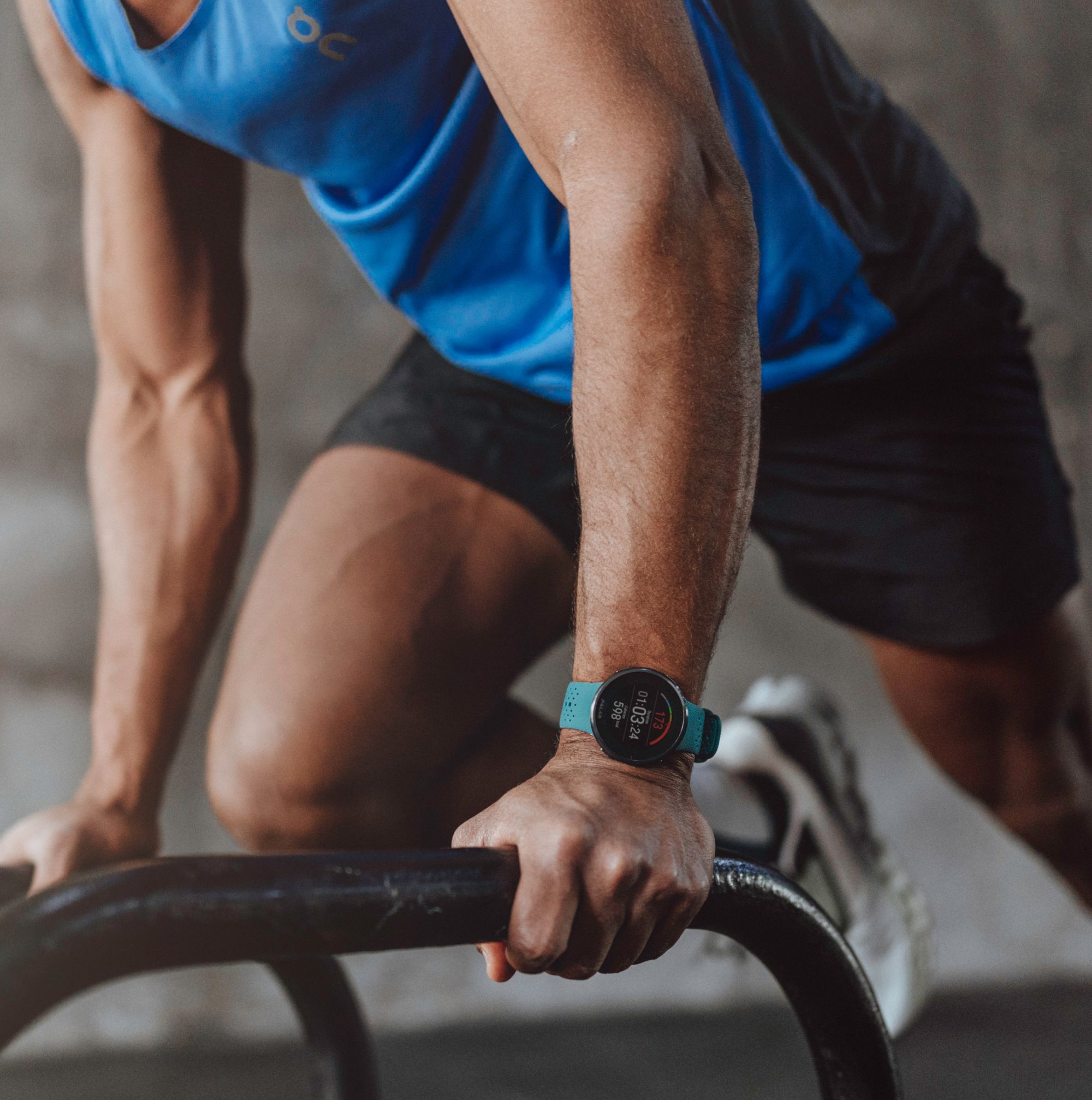 Polar Pacer Pro GPS Sport Watch - Carbon Gray - 45mm