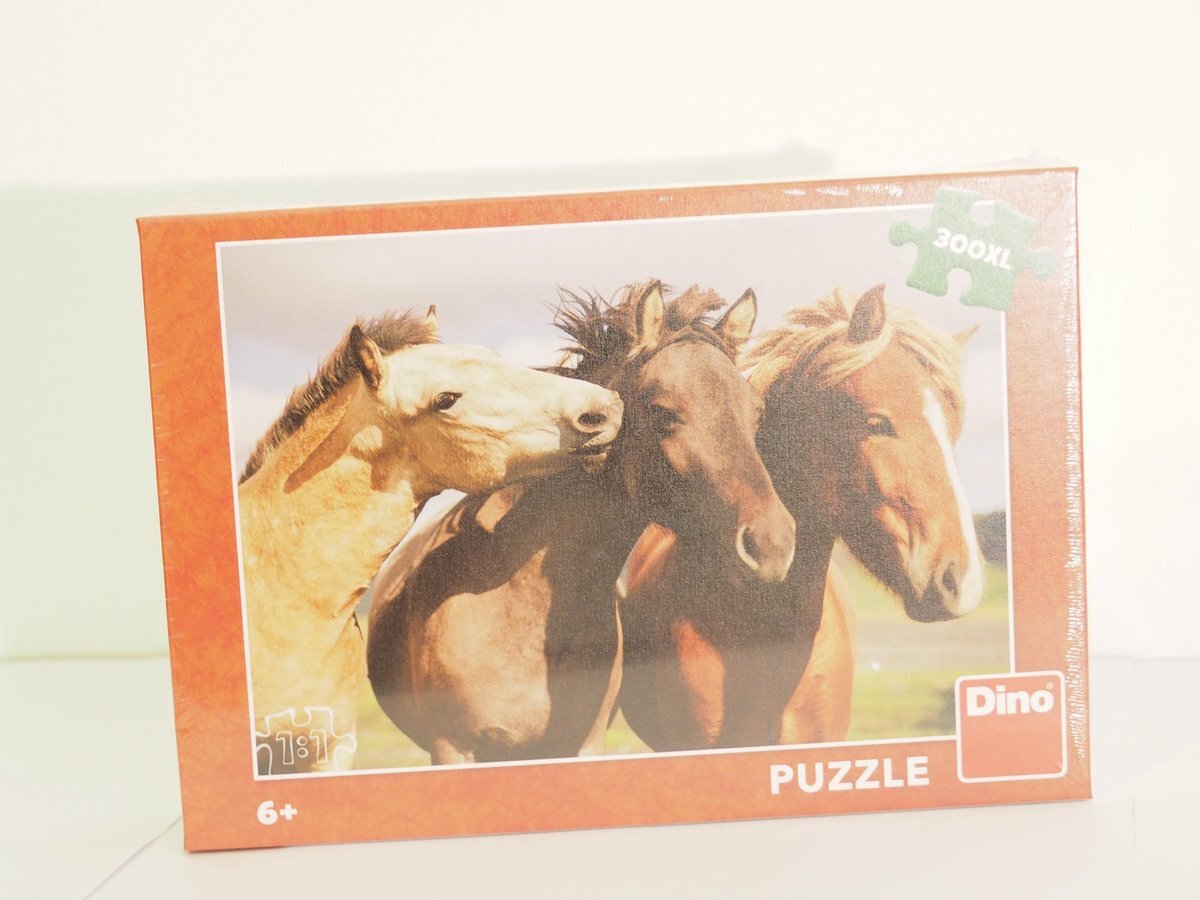 Dino Toys Paarden puzzel 300 stukjes.